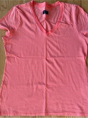 Tommy Hilfiger Coral & White Striped V-Neck Tee Size L